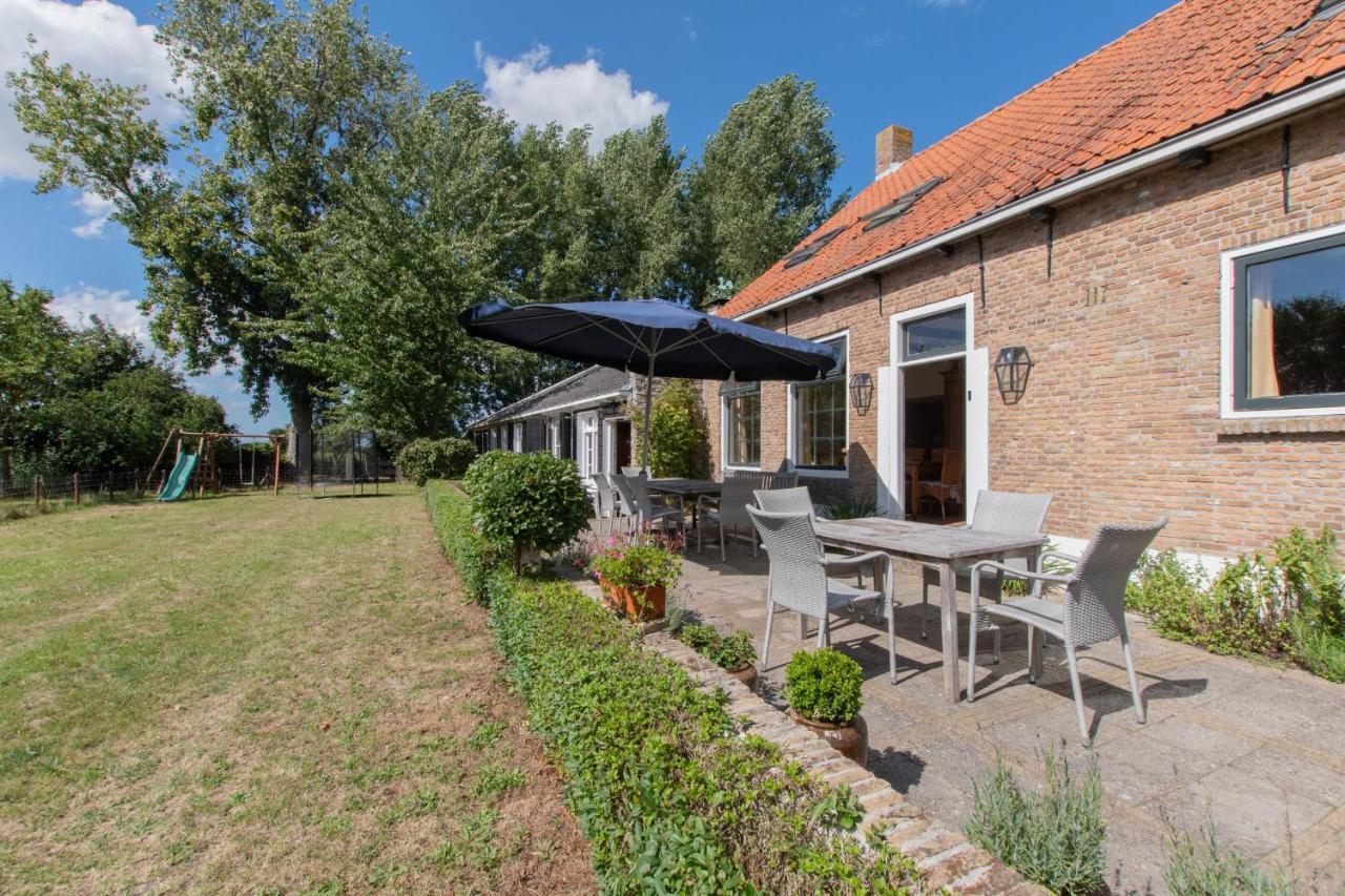 Landelijk Gelegen Familieboerderij Vila Oudelande Exterior foto