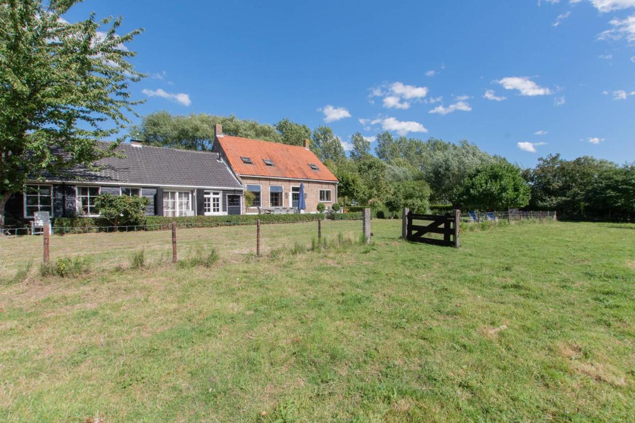 Landelijk Gelegen Familieboerderij Vila Oudelande Exterior foto